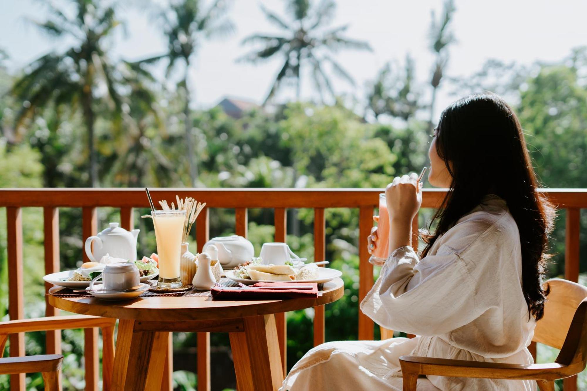 Sanubari Ubud Hotel Exterior photo